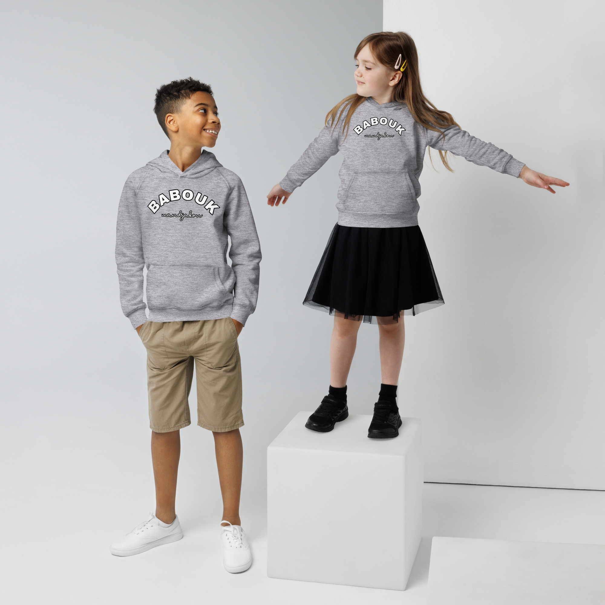 Sweat à capuche écologique pour enfants – Image 4