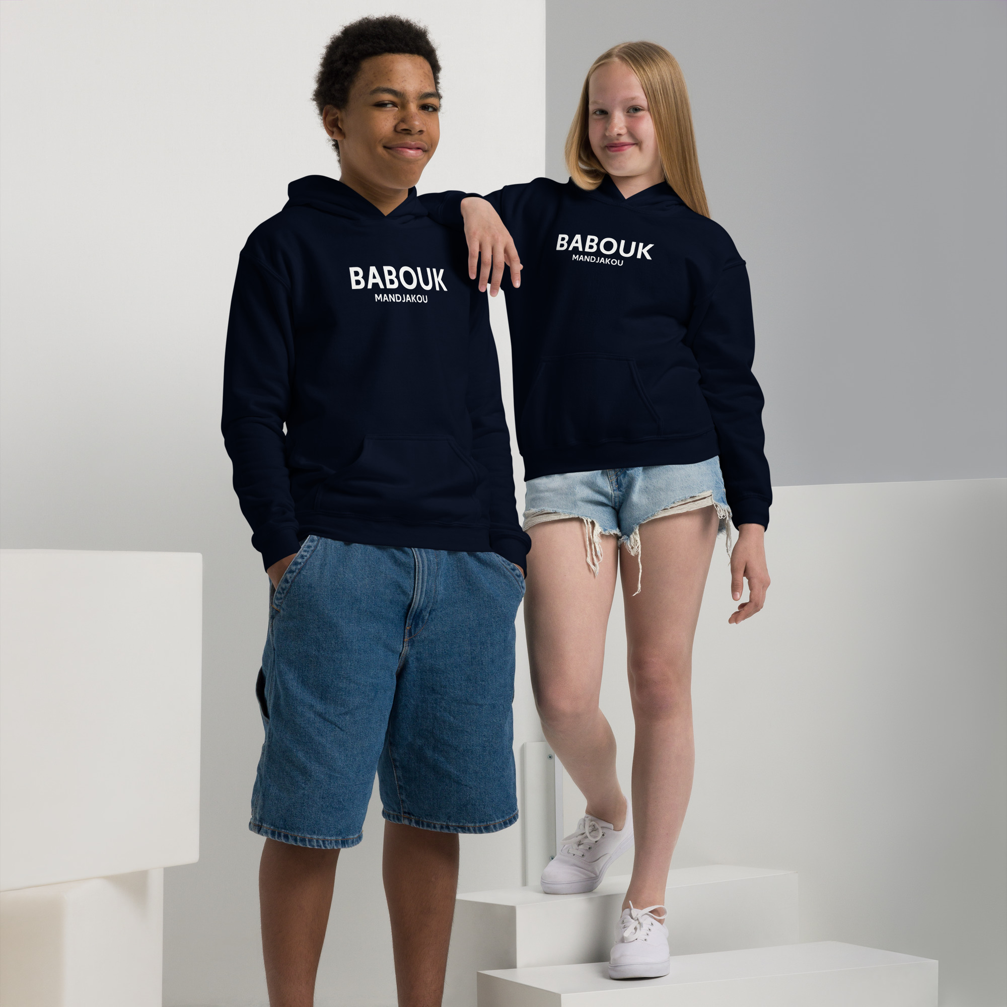 Sweat à capuche épais pour les jeunes – Image 2
